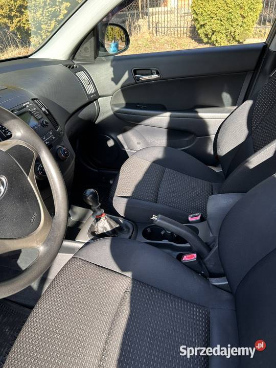 HYUNDAI i30 Crdi 16 Classic diesel sprzedam