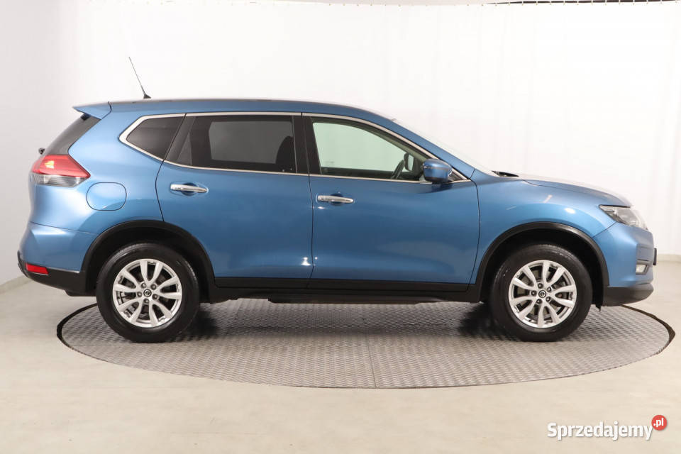 Nissan XTrail 17 dCi światła przeciwmgielne Zabrze sprzedam
