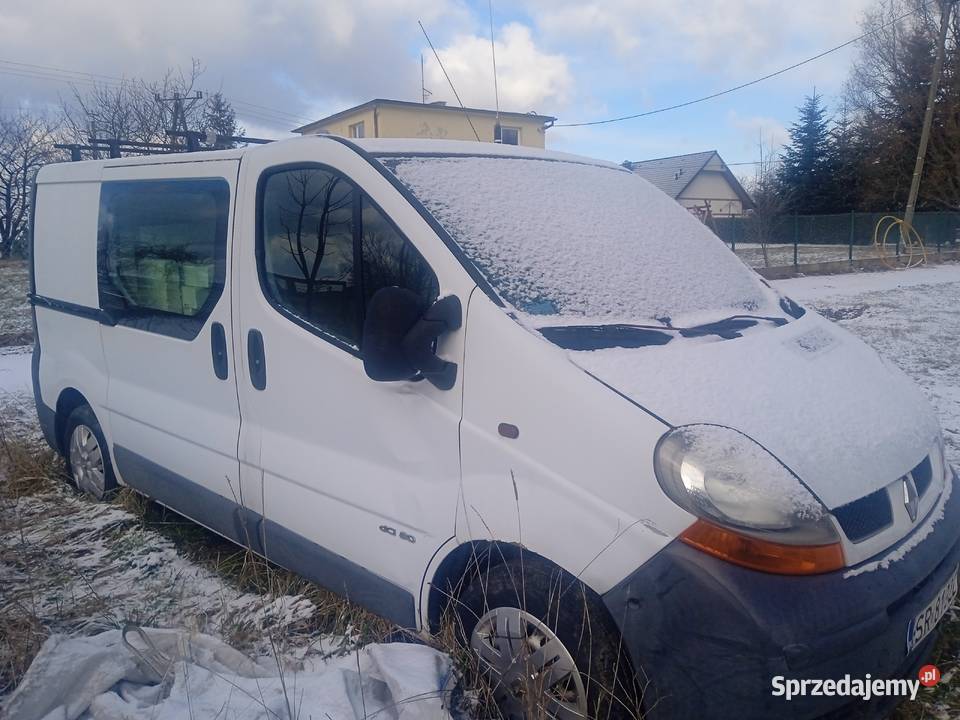 Trafic dywanik pod nogi kierowcy na akumulator