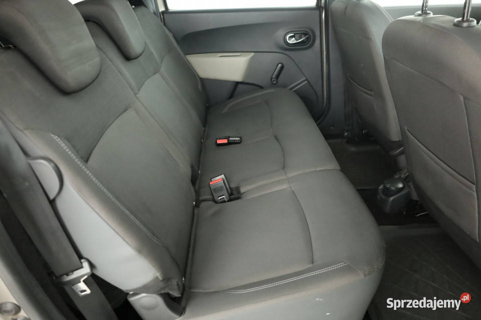 Dacia Lodgy 16 8V gniazdo USB Piaseczno