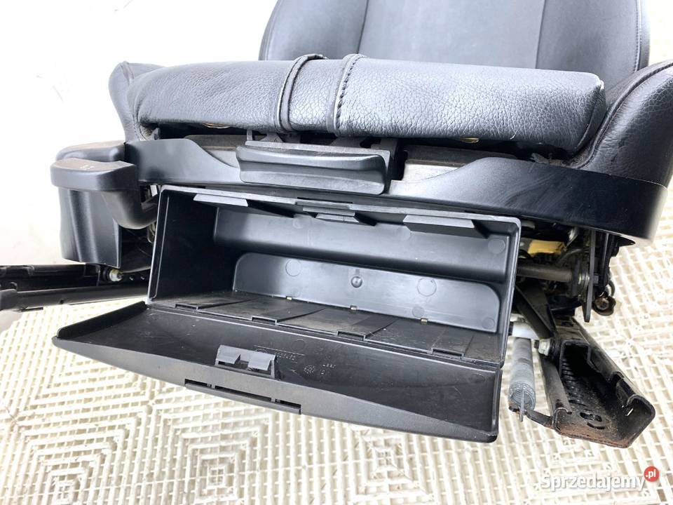 FOTEL PRAWY PRZÓD BMW E83 SUV 0311 SIEDZENIE sprzedam