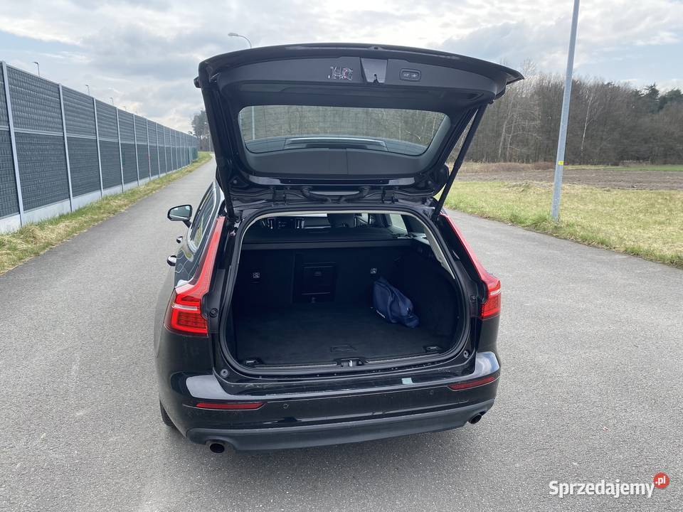 Volvo V60 B4 D Momentum Pro Gliwice