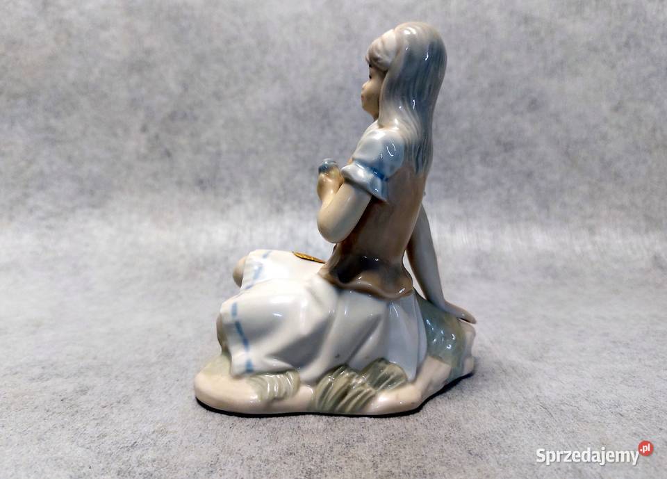 SANBO Porcelanowa figurka Dziewczynka HISZPANIA Koszalin sprzedam