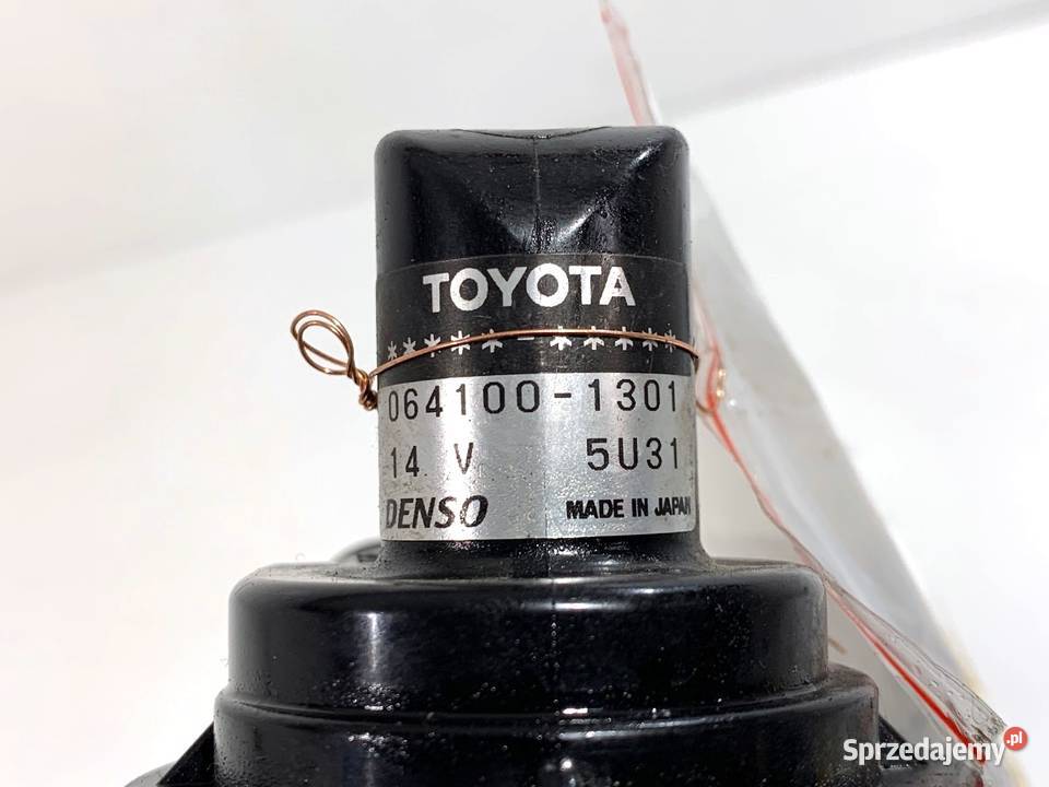 DODATKOWA POMPA WODY TOYOTA RAV 4 IV 0641001301