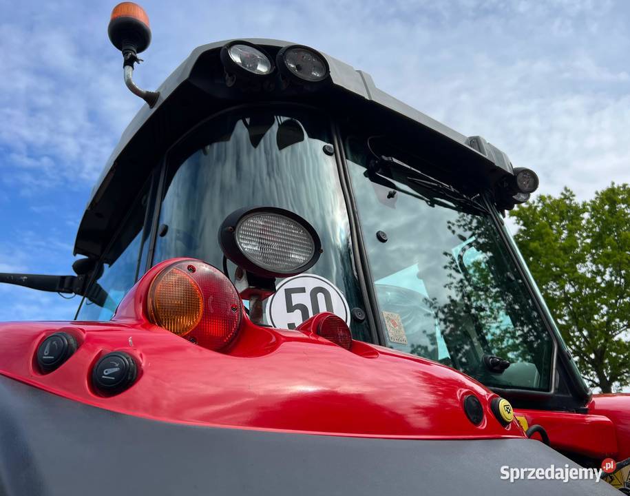Massey Ferguson 6616 Dyna 6 TUZ 2016 r pierwszy
