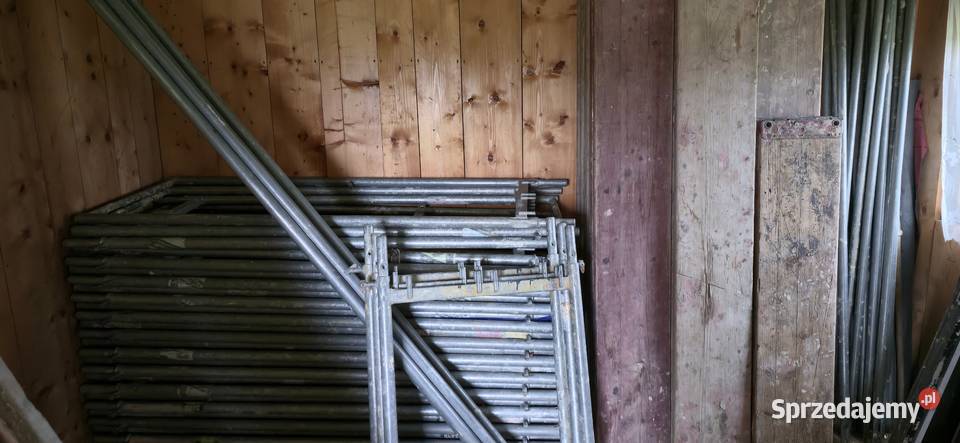 Rusztowanie elewacyjne Kasina Wielka