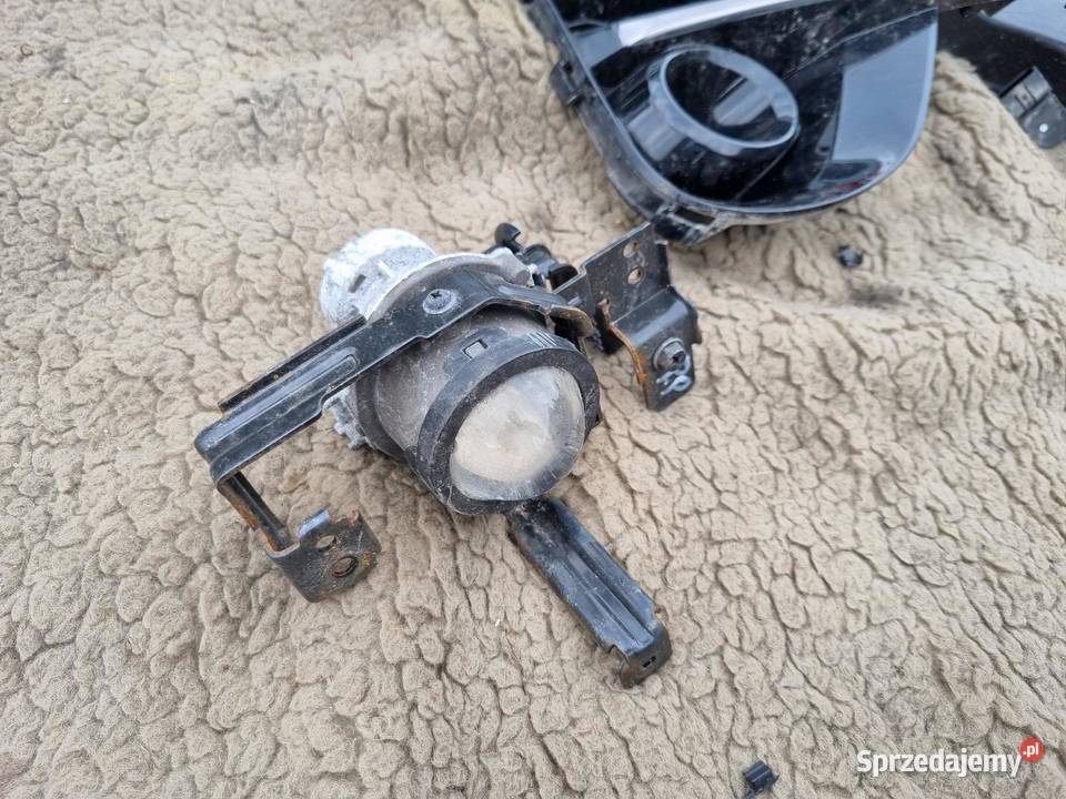 HALOGEN PRAWY KIA XCEED 2J7300 ITA 19R wielkopolskie