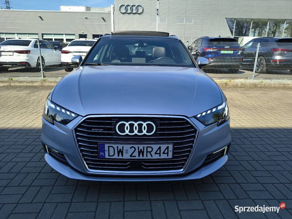 Audi A3 Etron Hybryda Plugin 14 benzyna 205 nowe nieuszkodzony