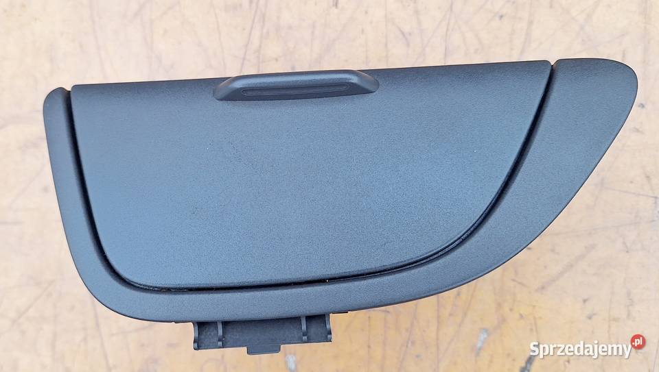 VW GOLF V 5 POPIELNICZKA BOCZKA TYŁ 1K3857309A osobowe