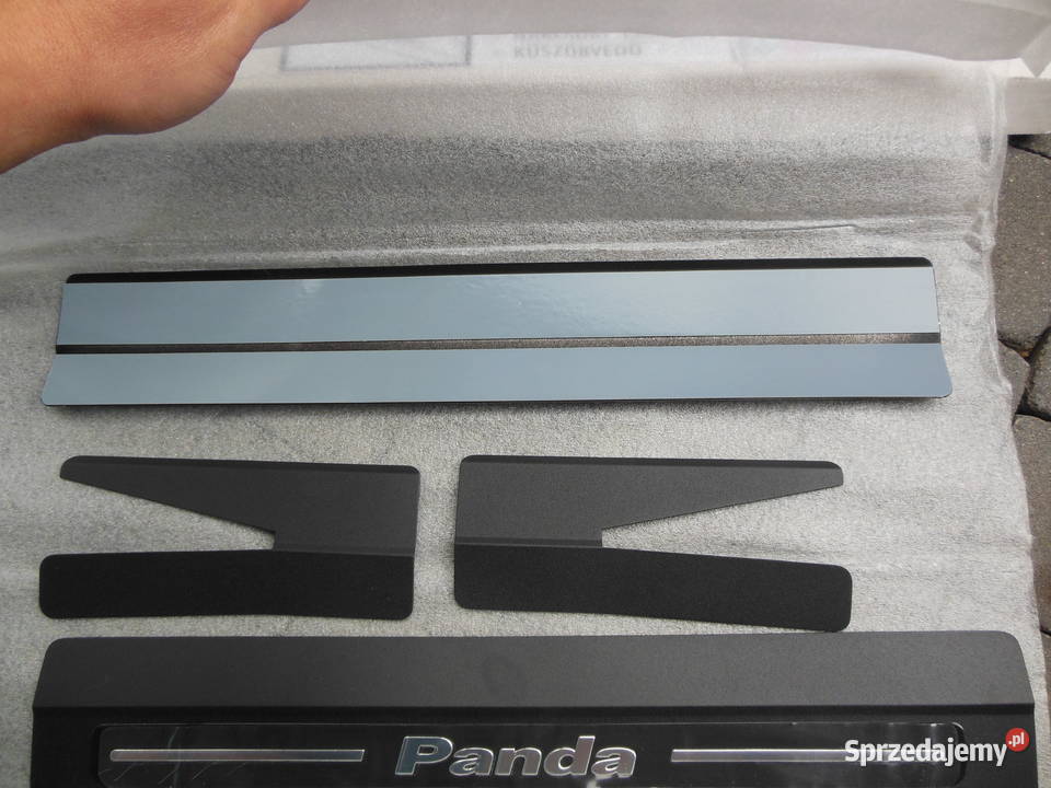 Komplet listew progu Fiat Panda II czarne Ramiona wycieraczek Kozy