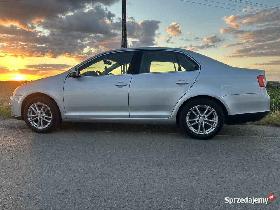 VW Jetta V 16MPi 102 2007 z Niemiec komputer pokładowy Jetta Przeworsk