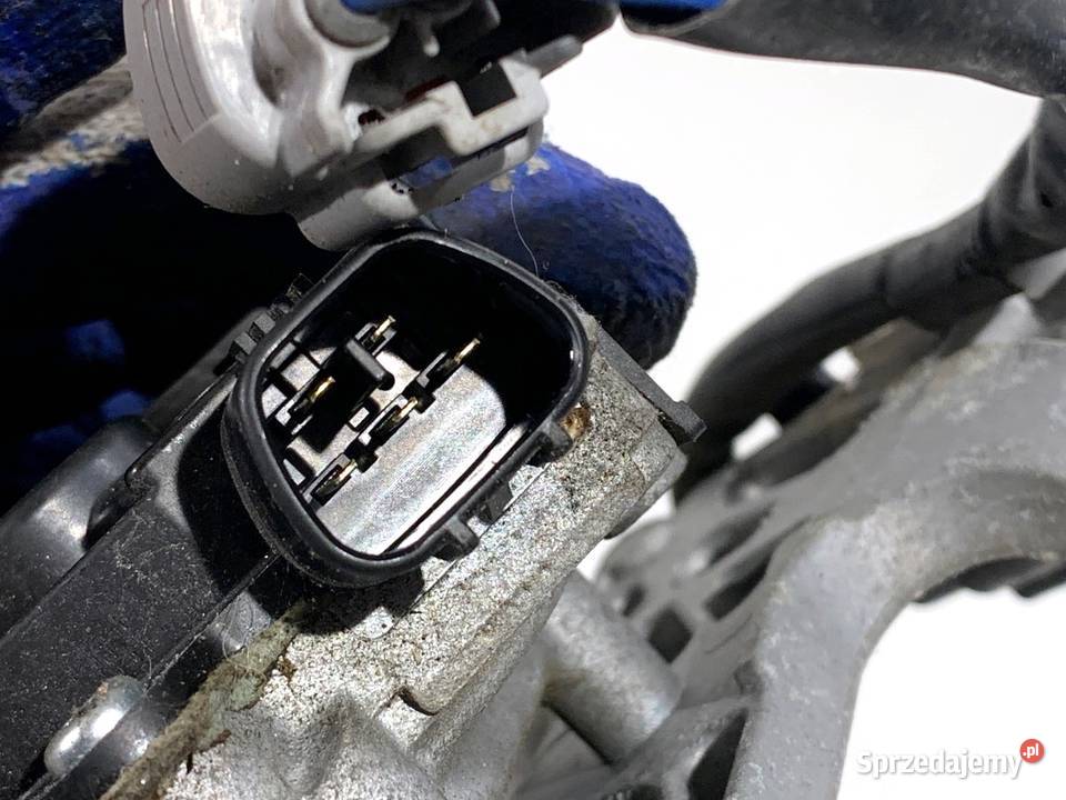 MECHANIZM WYCIERACZEK PRZÓD TOYOTA RAV 4 IV osobowe