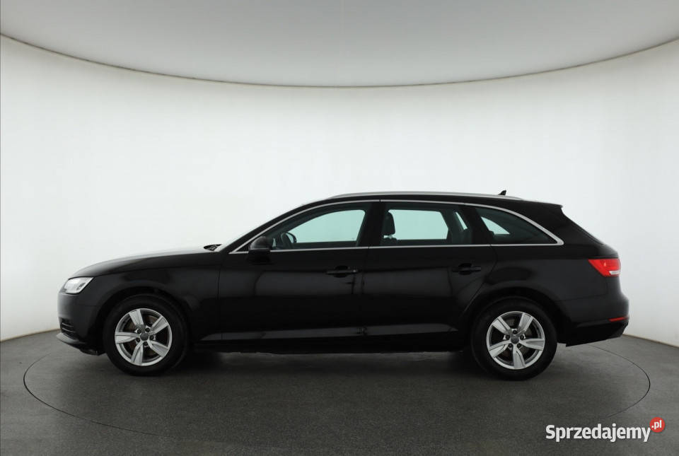 Audi A4 20 TDI hak Piaseczno
