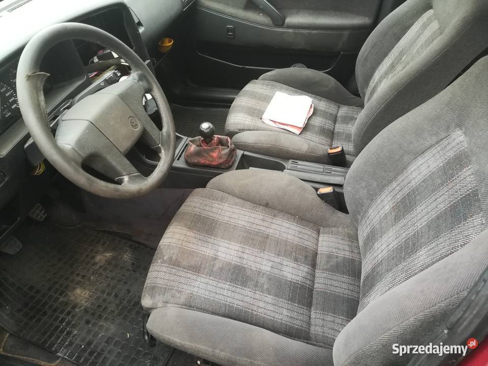 VW Passat b3 g60 syncro kubelki 4x4 klimatyzacja Passat Pionki sprzedam