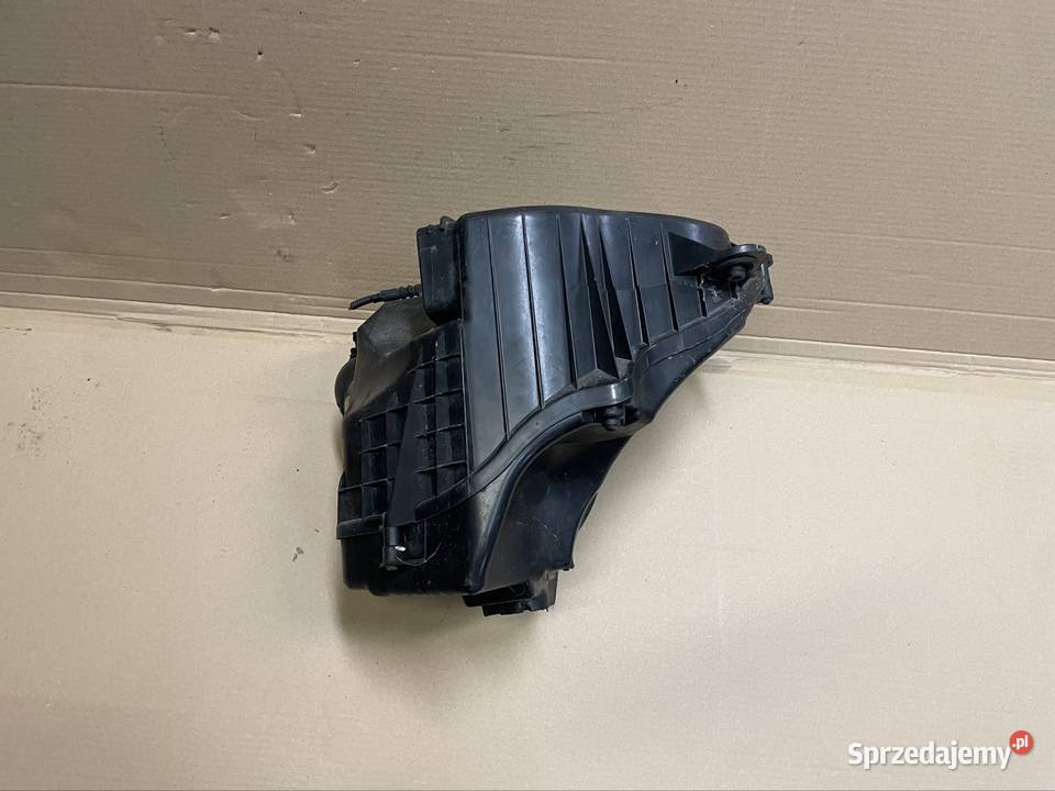 7567174 obudowa filtra powietrza bmw 1 e87 zachodniopomorskie Szczecin