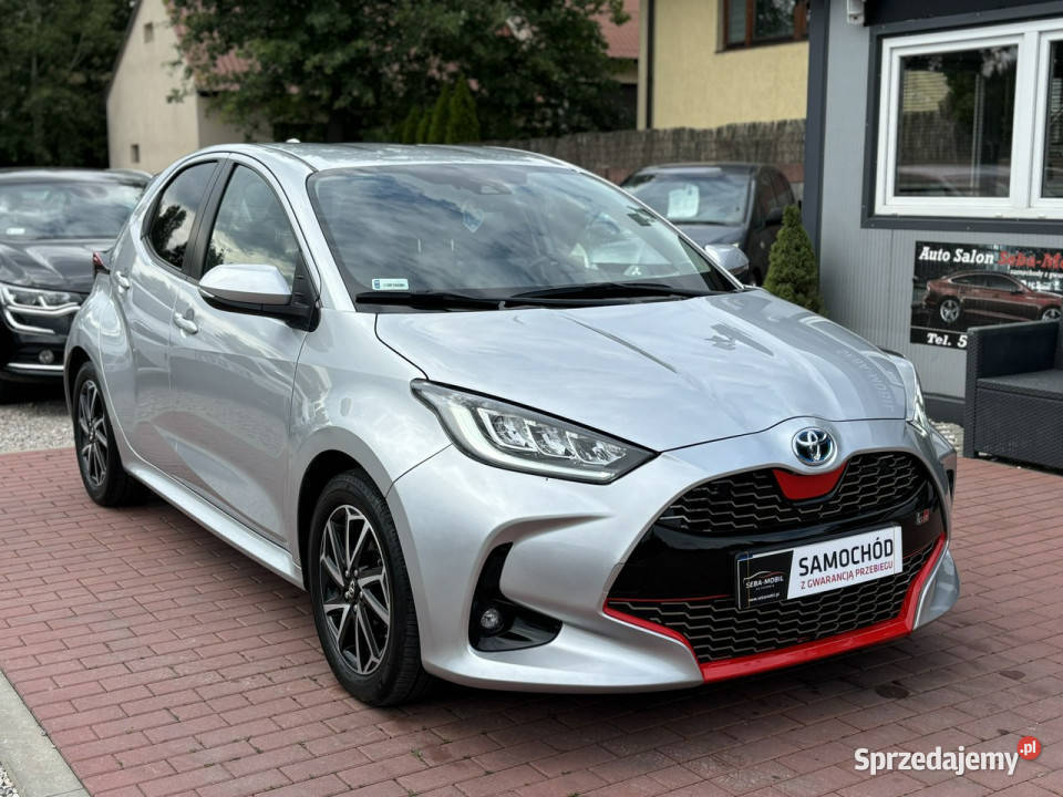 Toyota Yaris Hybryda Gwarancja Automat Salon elektryczne lusterka Sade Budy