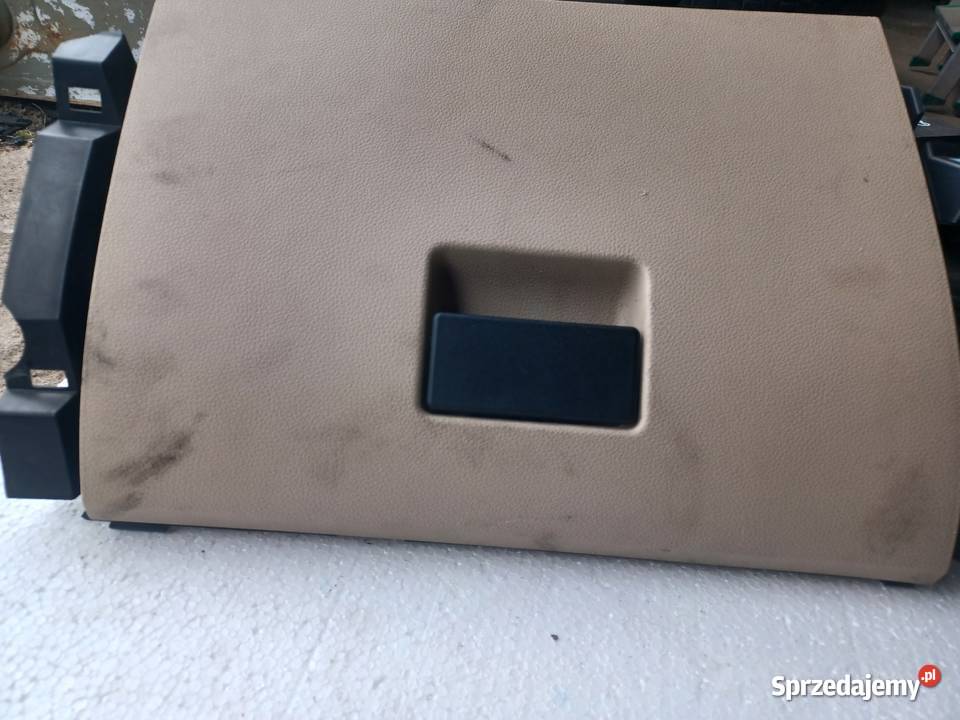 Schowek Ford C Wisznice