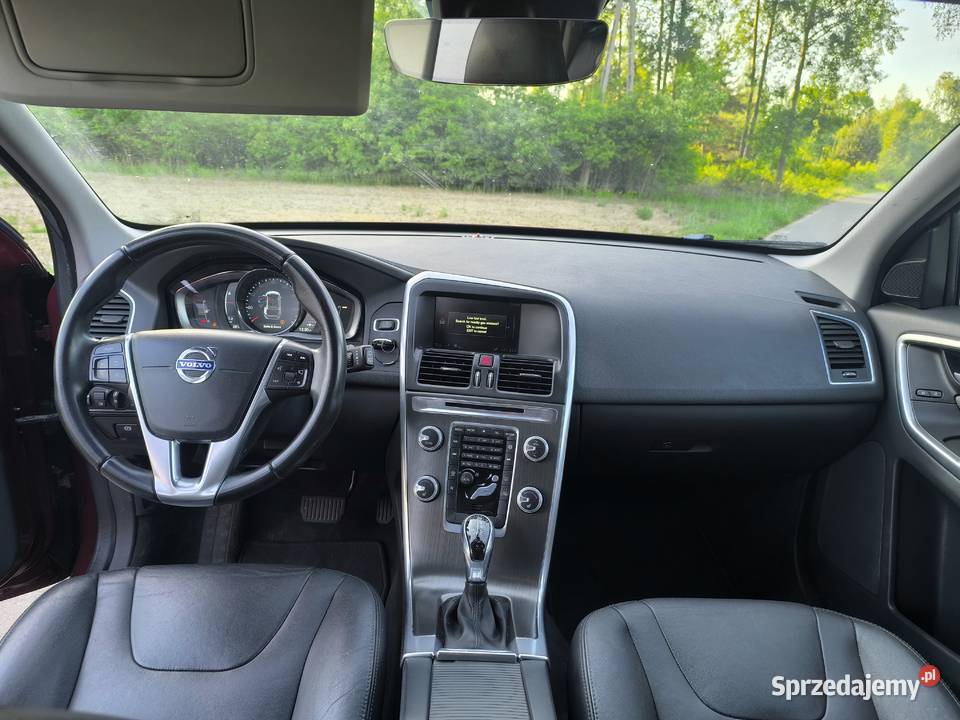 Volvo Xc 60 25 T5 AWD super stan NOWY ROZRZĄD Sobolew sprzedam