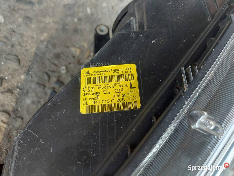 Skoda Yeti Lift 1318 lampa XENON led LewaPrawa śląskie Tychy