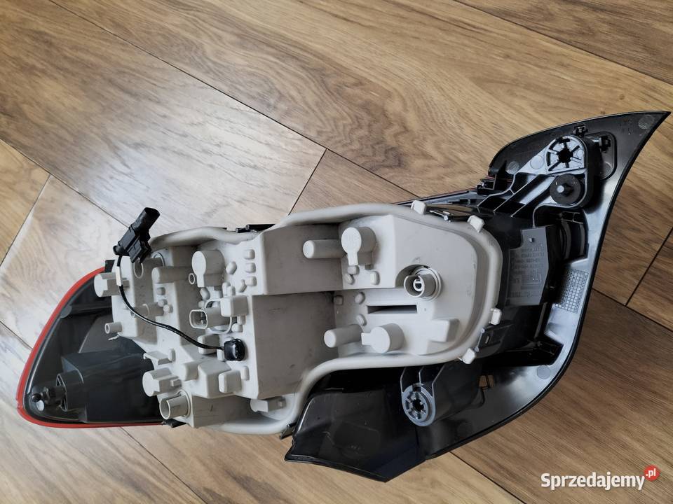 Lampa tylna lewa BMW 2 F22 F23 Led oryginał 2017 Chocianów