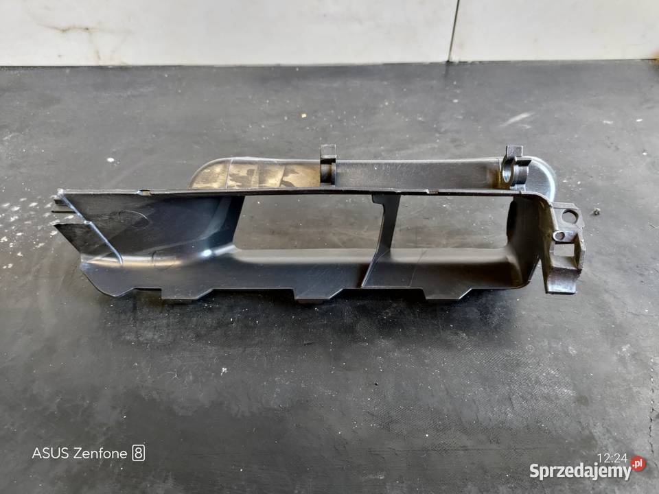 Wlot kierownica powietrza VW Passat b8 Kierownice powietrza Części samochodowe łódzkie