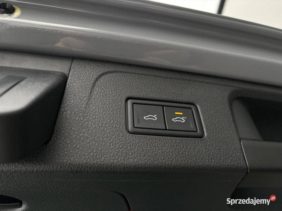 Volkswagen Passat 2023r Warszawa sprzedam
