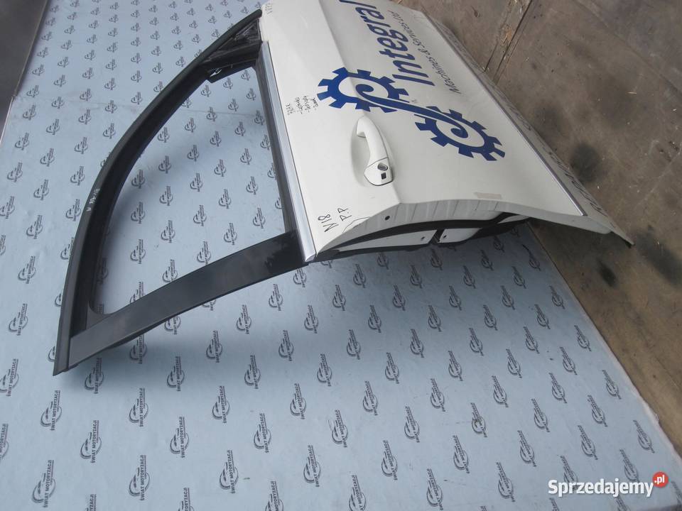 MERCEDES E IV W212 12r drzwi prawe przód osobowe