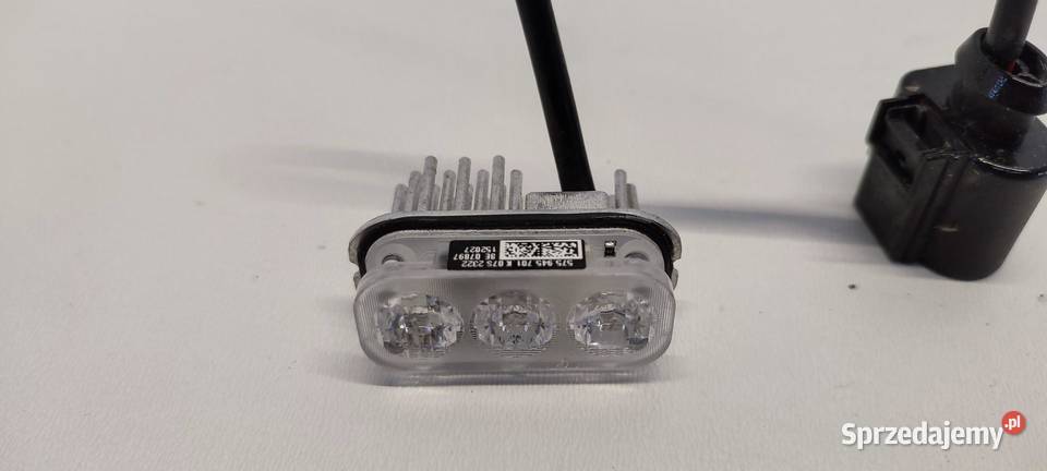 SKODA KAROQ WKŁAD LAMPY LED ZDERZAKA TYŁ