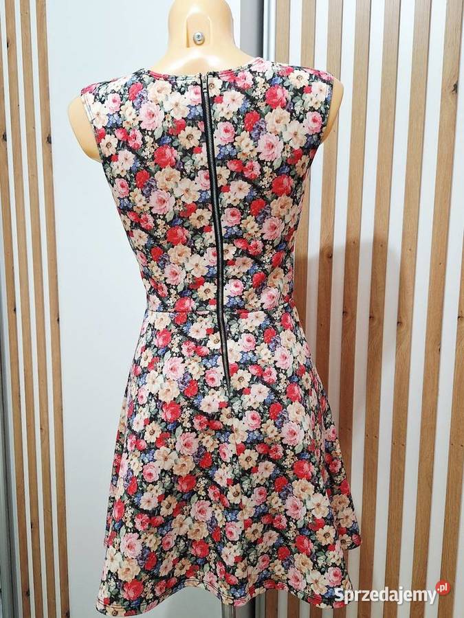 XSSM Sukienla kwiaty stercząca Atmosphere bez rękawa Moda i Styl Braniewo