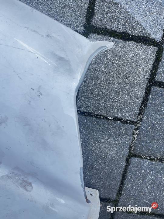 Peugeot Expert błotnik prawy zagięty 128KM Wieluń