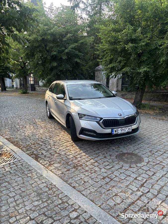 Skoda Octavia IV 15 DsgCeramikaDwa komplety opon Octavia Węgrów