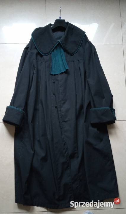 Toga adwokacka Augustów