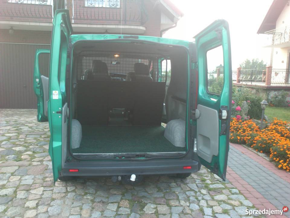 Renault Trafic maxi 25 dCI L2H1P2 pomorskie