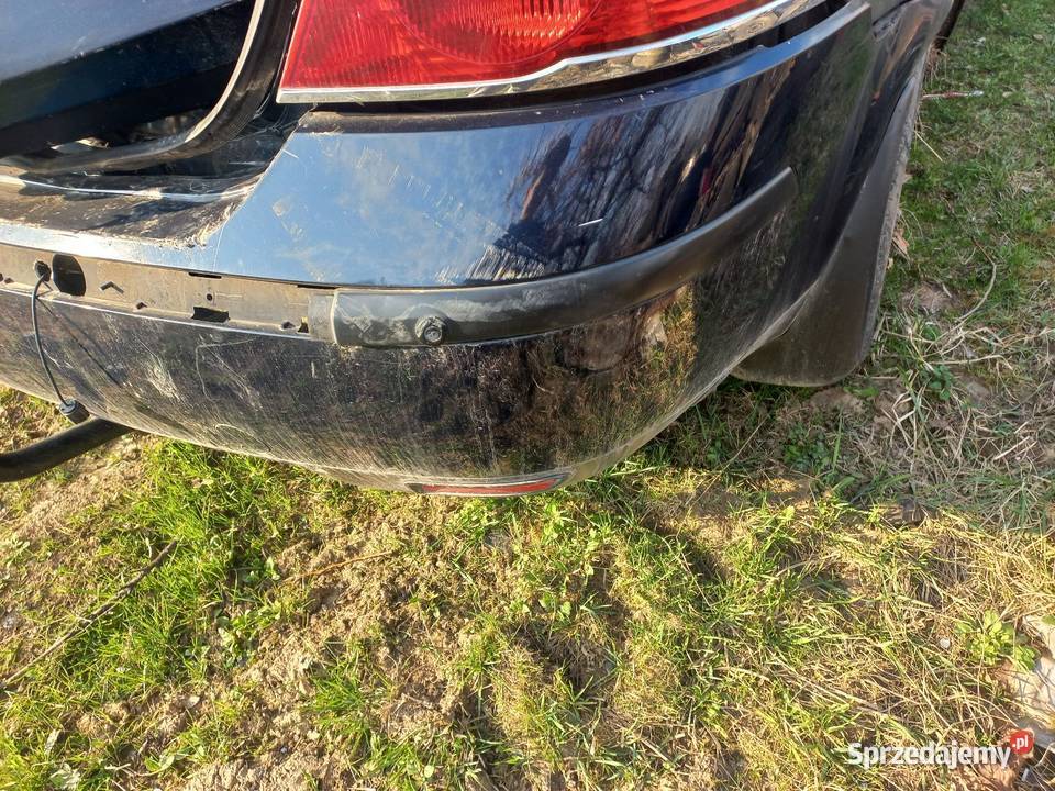 Lampa prawa lewa tył zderzak tył drzwi prawy tył małopolskie Iwanowice Dworskie