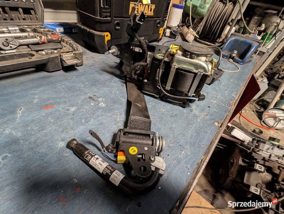 631024200A Mercedes pas PP dopinacz A2068800284 Cieszyn