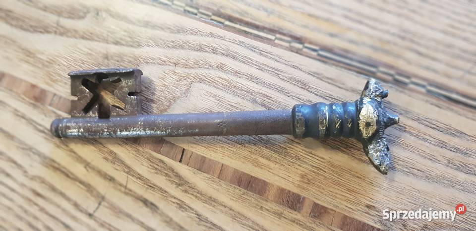 Skrzynia kufer elbląski barok jesionowa intarsja Orneta