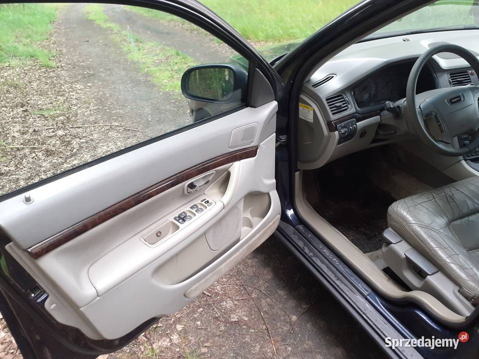 Volvo S80 20 T5 Turbo 226 Lpg niebieski