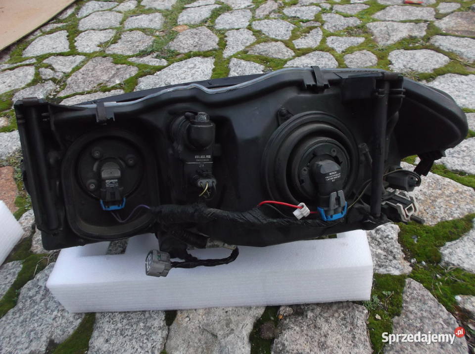 lampa cheysler 300m pra Złotoryja