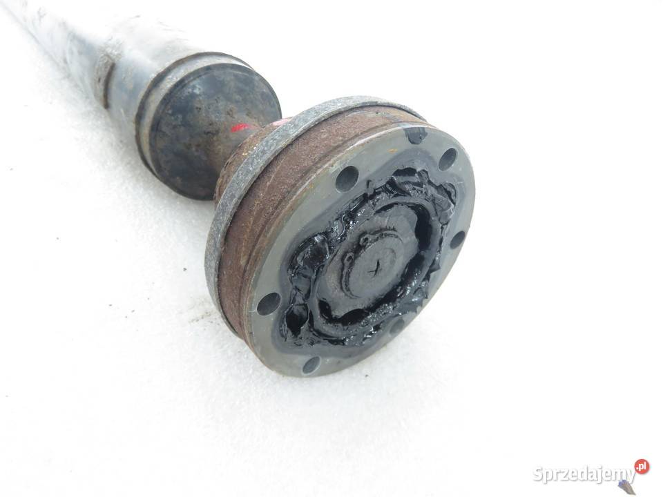 WAŁ NAPĘDOWY AUDI Q5 30 TDI 8R0521101B osobowe