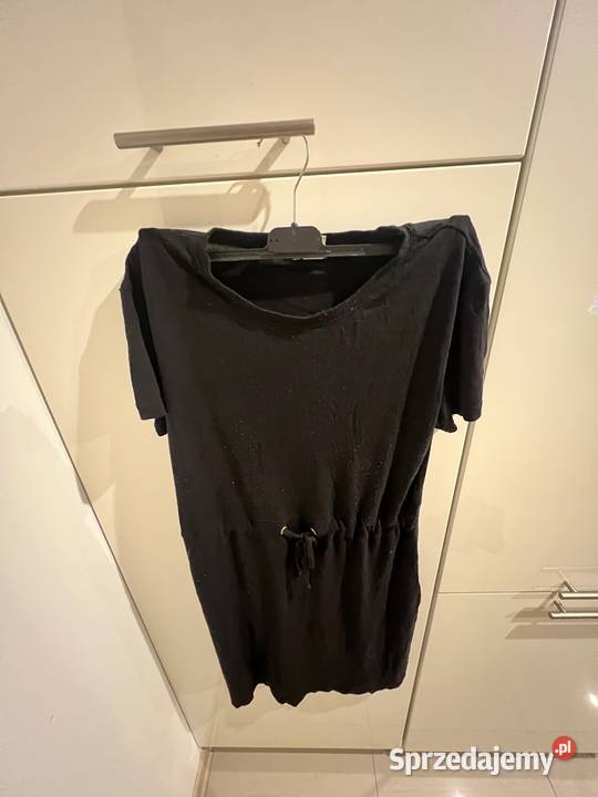 Delikatna czarna sukienka HM S Spódnice i sukienki pomorskie Gdańsk