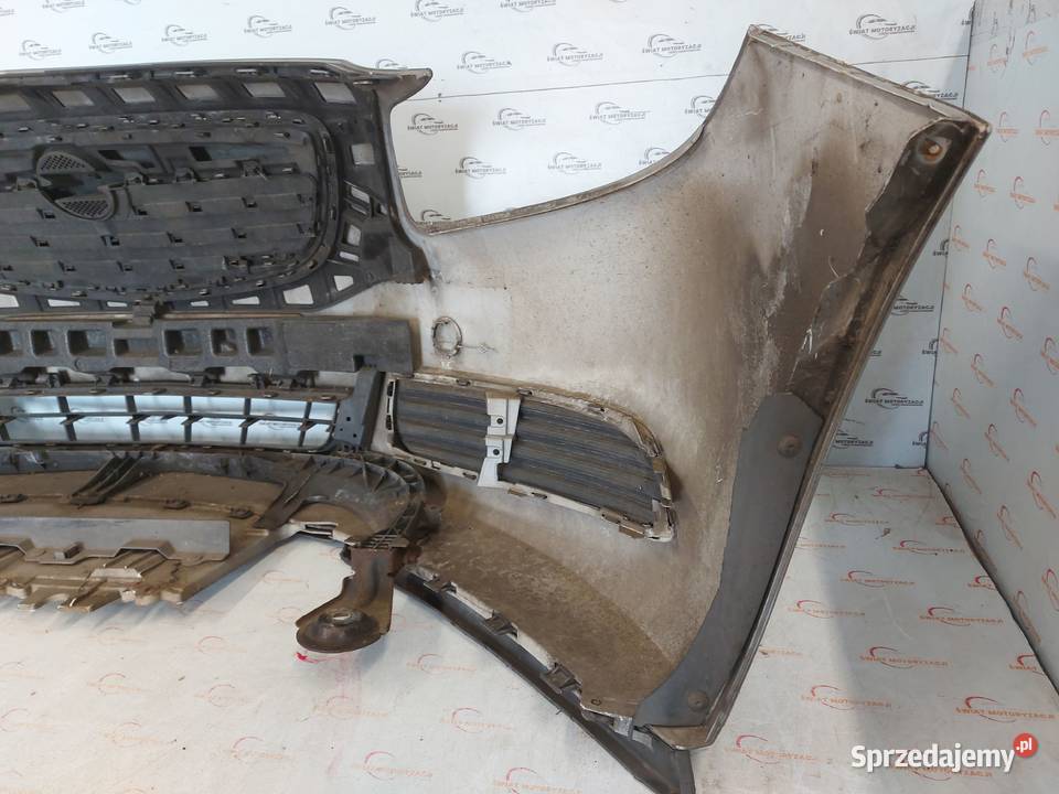 INSIGNIA A zderzak przód 13288286 świętokrzyskie