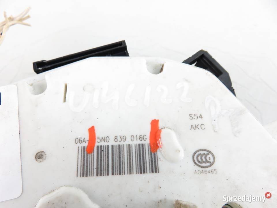 ZAMEK PRAWY TYLNY VW CC 5N0839016G Zamki, wkładki i kluczyki małopolskie