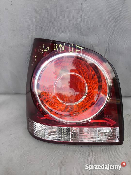 VW POLO IV 9N2 LIFT LAMPA TYLNA LEWA DEPO Radom