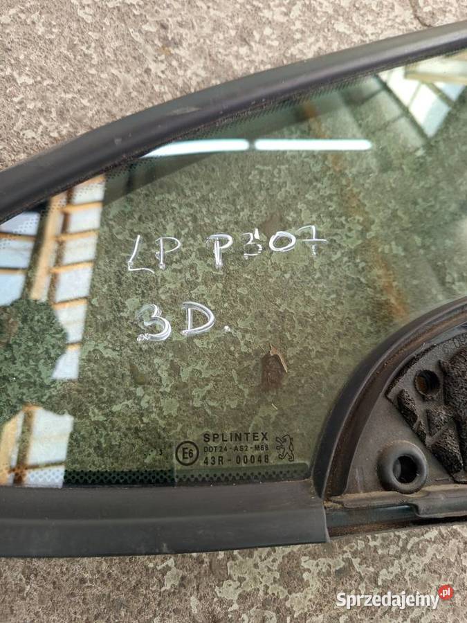 Szyba przednia lewa trójkąt peugeot 307 lift Rzeszów sprzedam