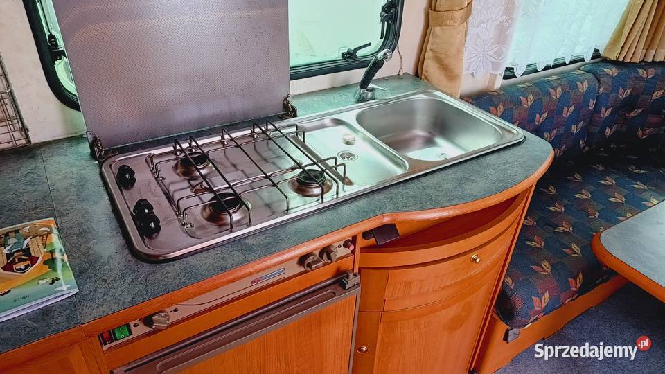 przyczepa kempingowa campingowa kemping OKAZJA śląskie Międzybrodzie Bialskie