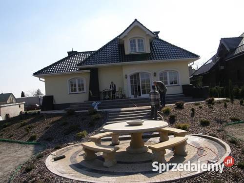 Piękny komplet ogrodowy z piaskowca kamień