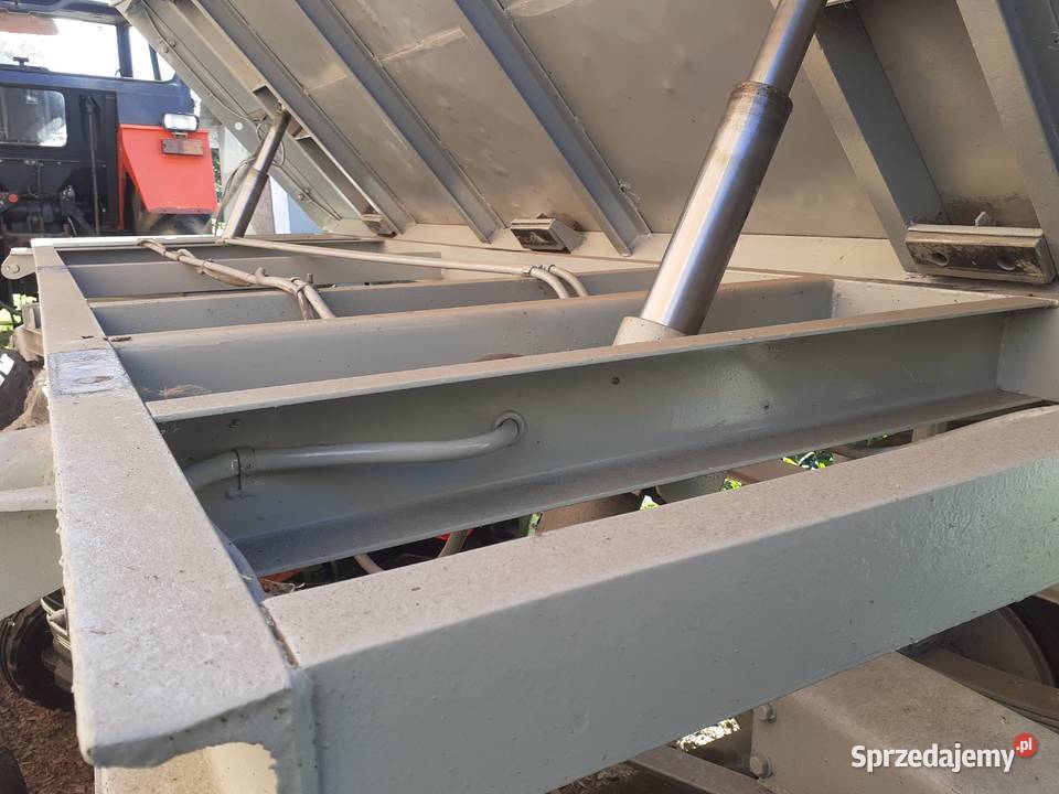 Przyczepa wywrotka Brójce sprzedam