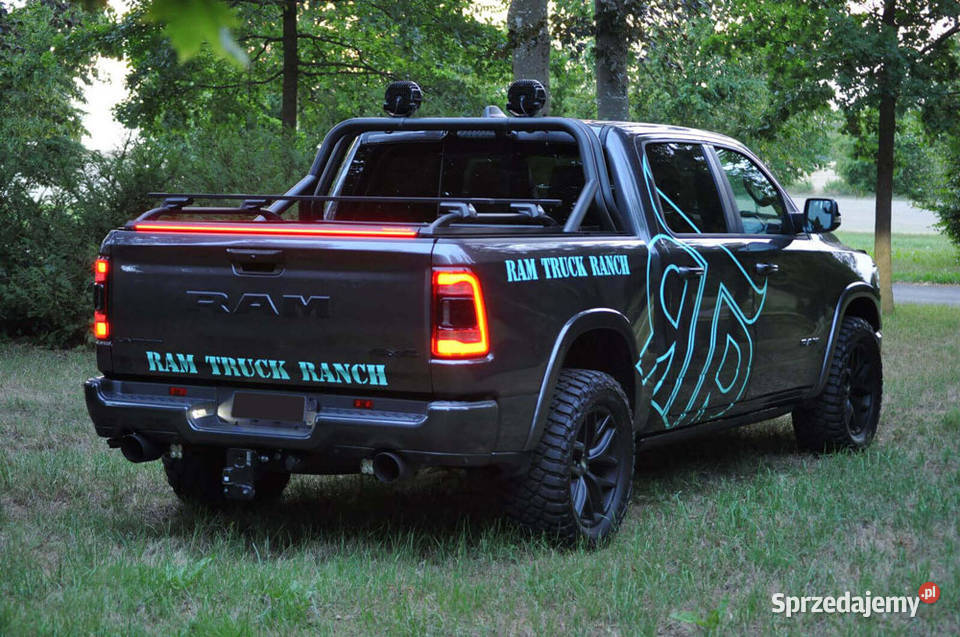 Roleta Aluminiowa zwijana ELEKTRYCZNA DODGE RAM Pasłęk