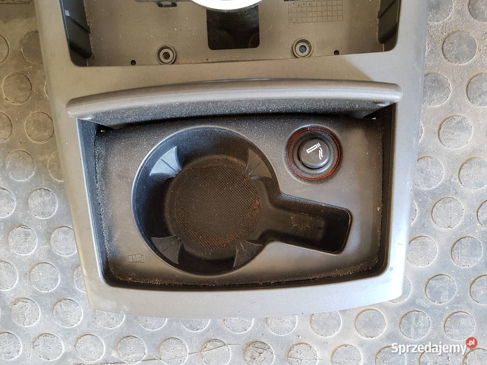 AUDI A6 C6 TUNEL MMI POPIELNICZKA UCHWYT NA Turek