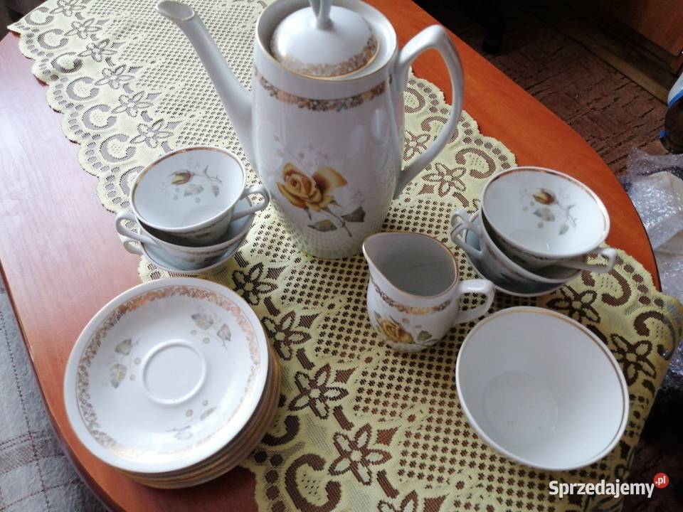 Porcelanowy serwis kawowy z PRL pomorskie Gdynia sprzedam